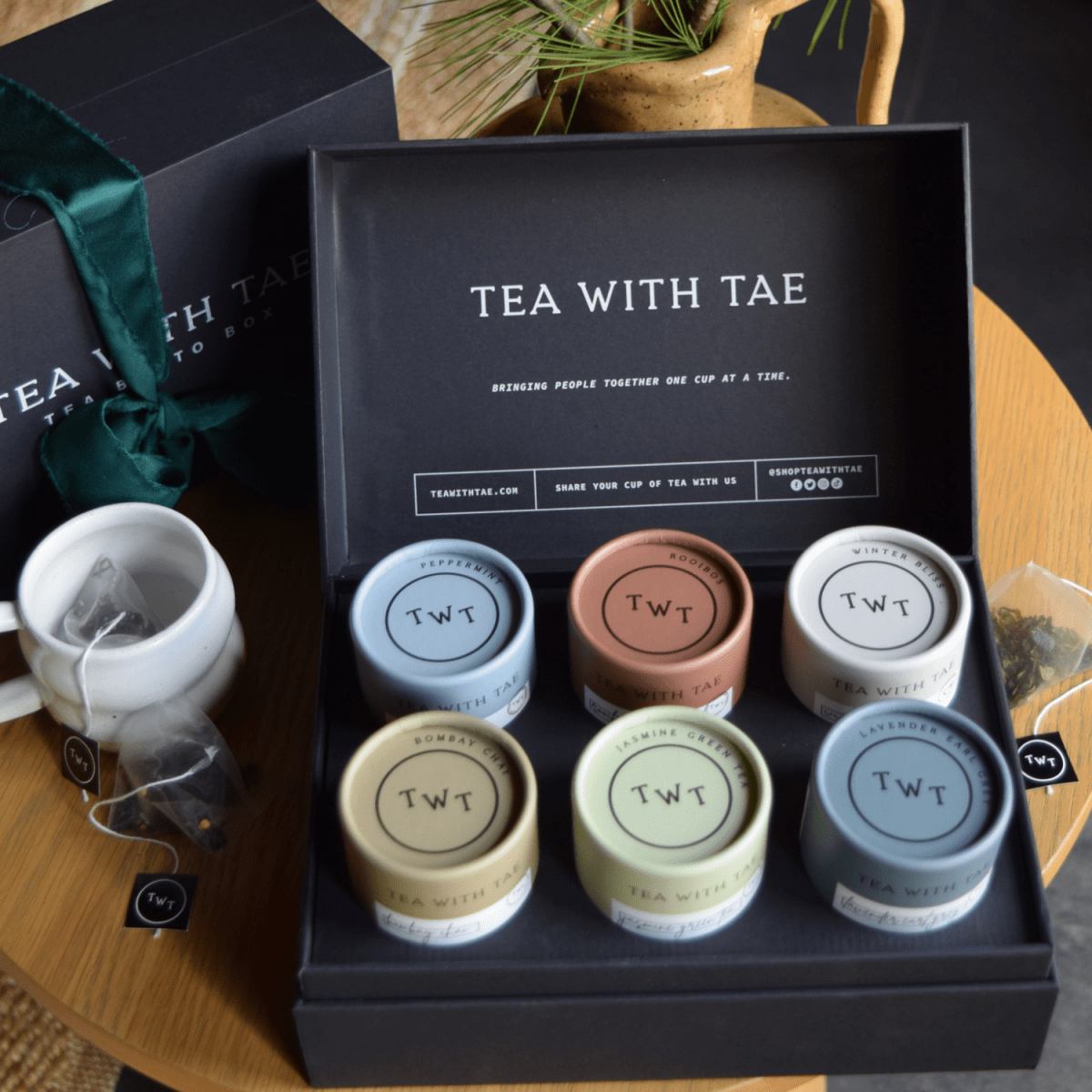 Holiday Tea Bento Box - Tea with Tae